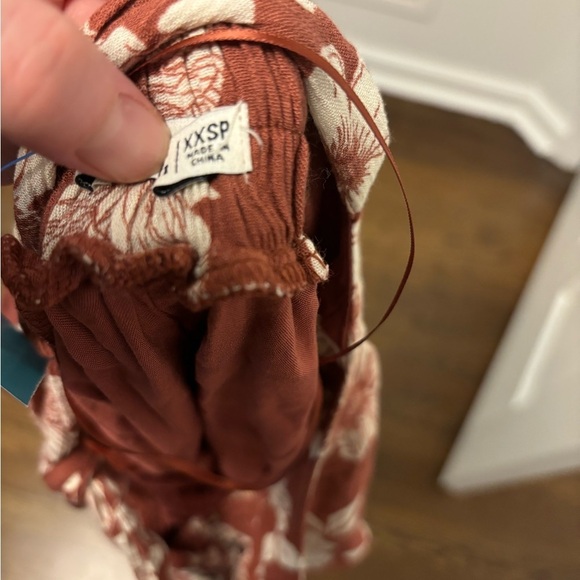 Abercrombie & Fitch Tie Strap Dress - Picture 4 of 10